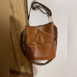 Jen&Co bucket bag